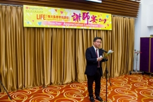 190291ae6ee8976cde317171657dd15a.jpg